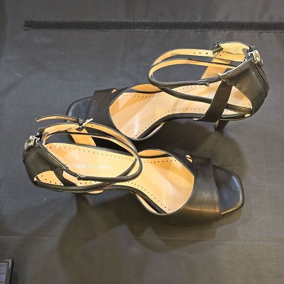 BRAND NEW ADRIENNE VITTADINI XALT WOMEN'S HEELS SANDAL - Picture 7 of 16